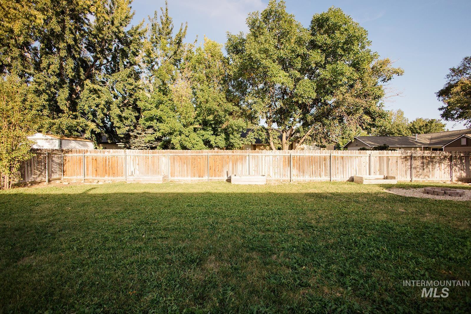 1420 Del Mar St Property Photo 23