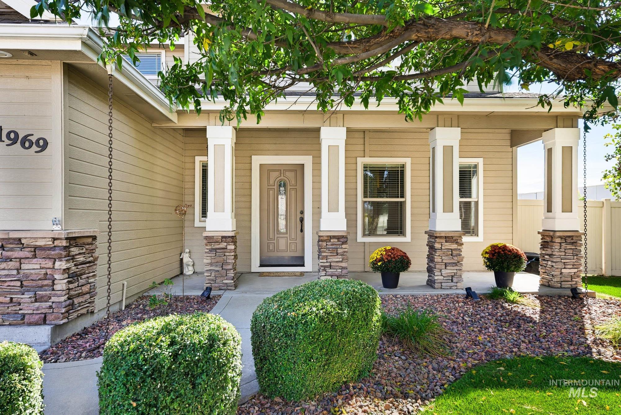 11969 Sandpiper Ct Property Photo 2