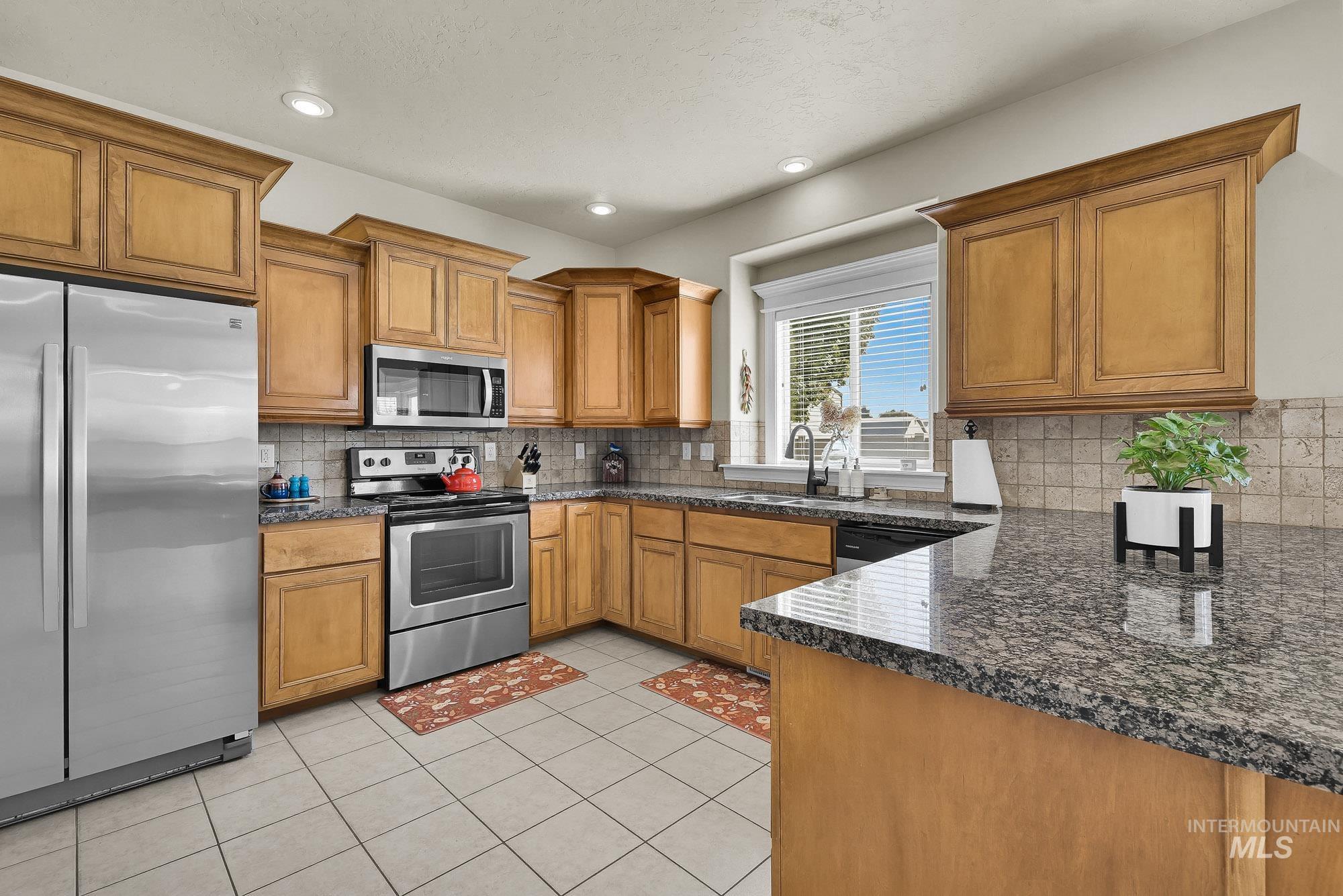 11969 Sandpiper Ct Property Photo 9
