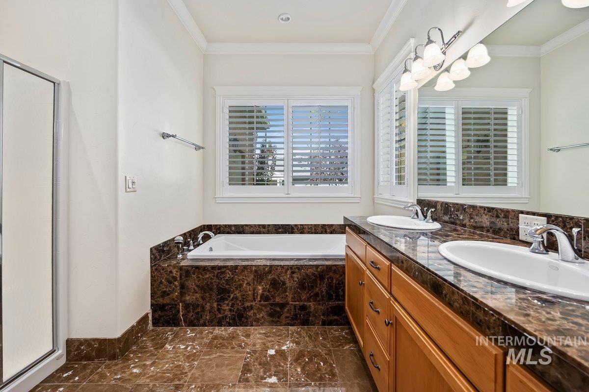 3249 Longbow Dr Property Photo 14