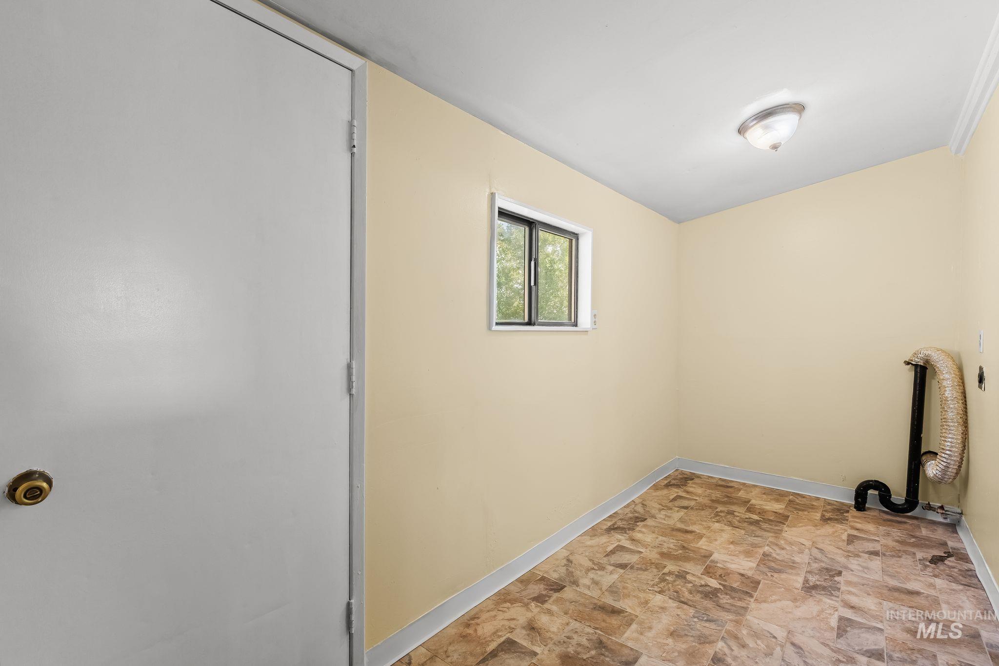 702 22nd Avenue Property Photo 13