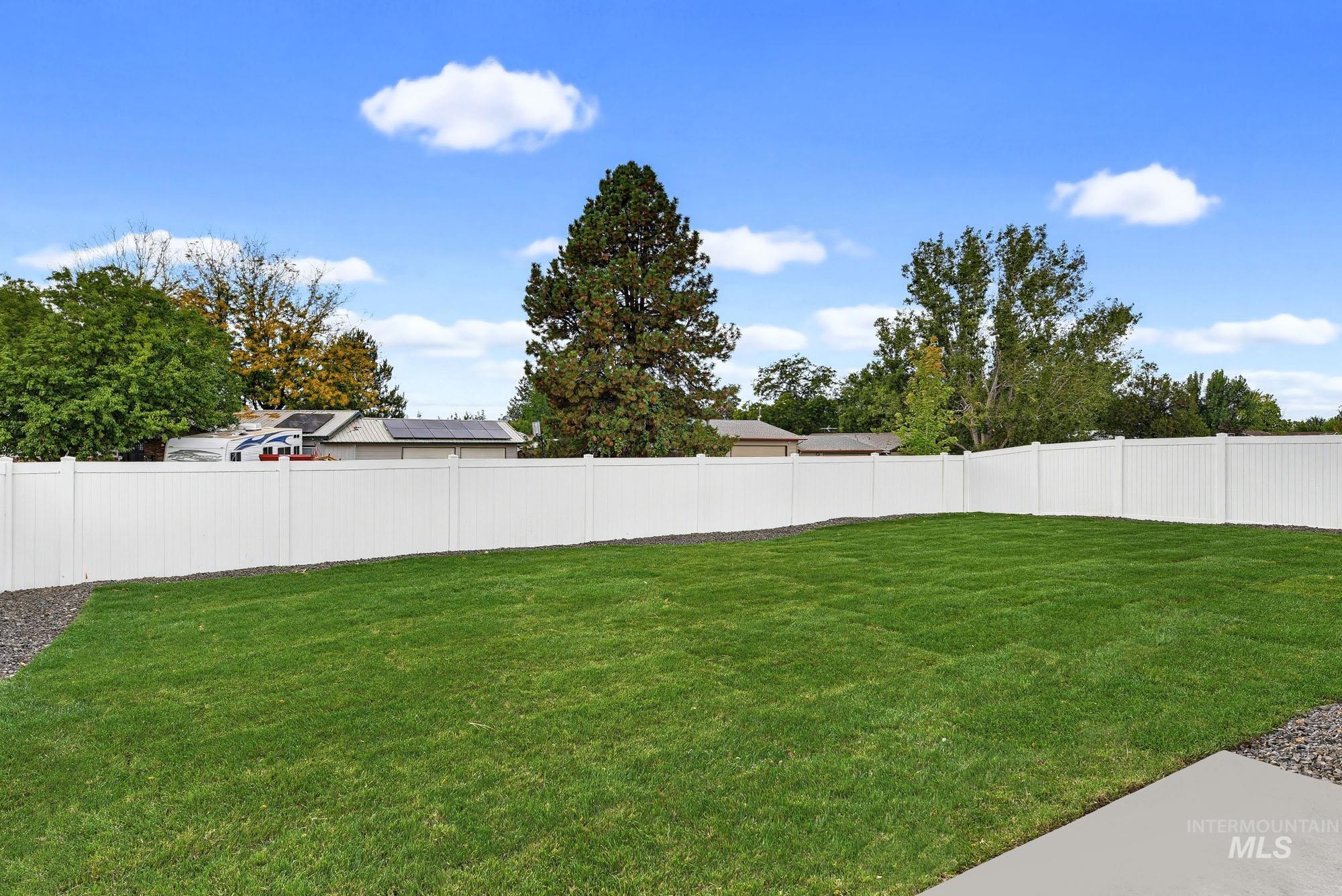 309 N 11th. Property Photo 29