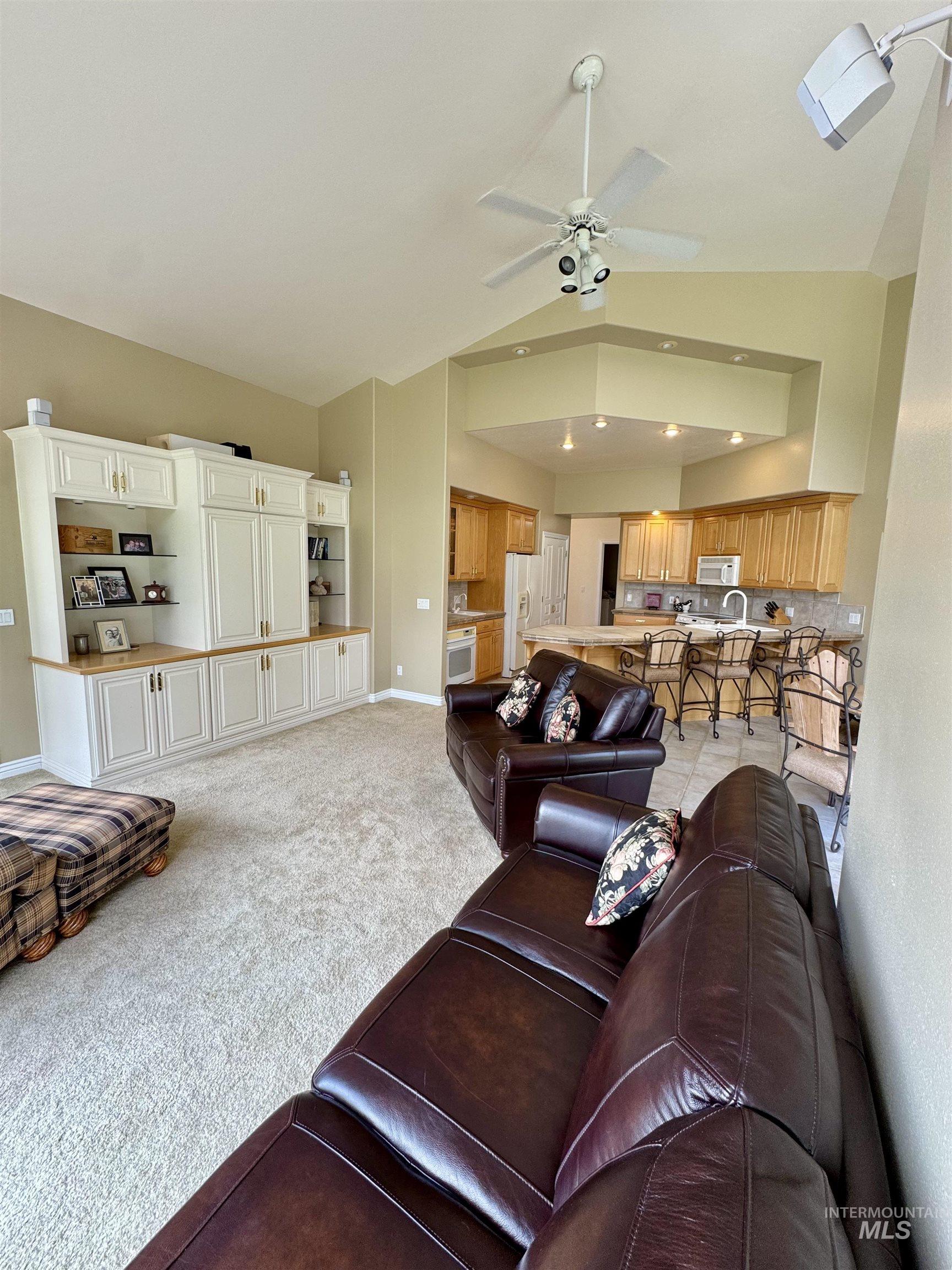 315 Clear Lakes Lane Property Photo 10