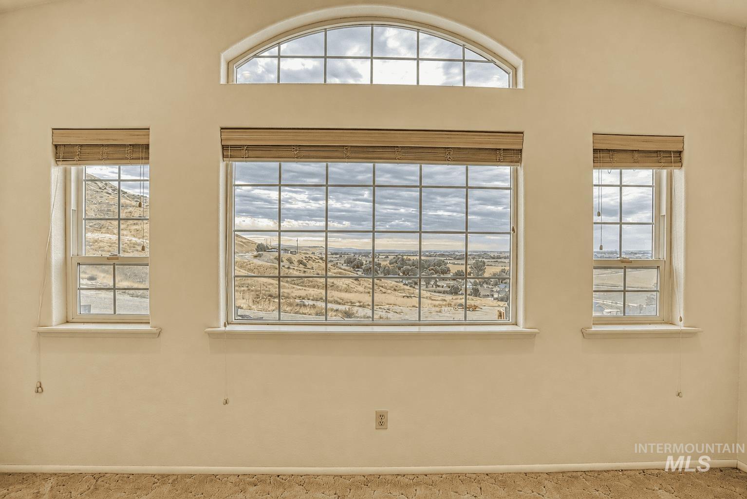 2992 Hwy 52 Property Photo 6