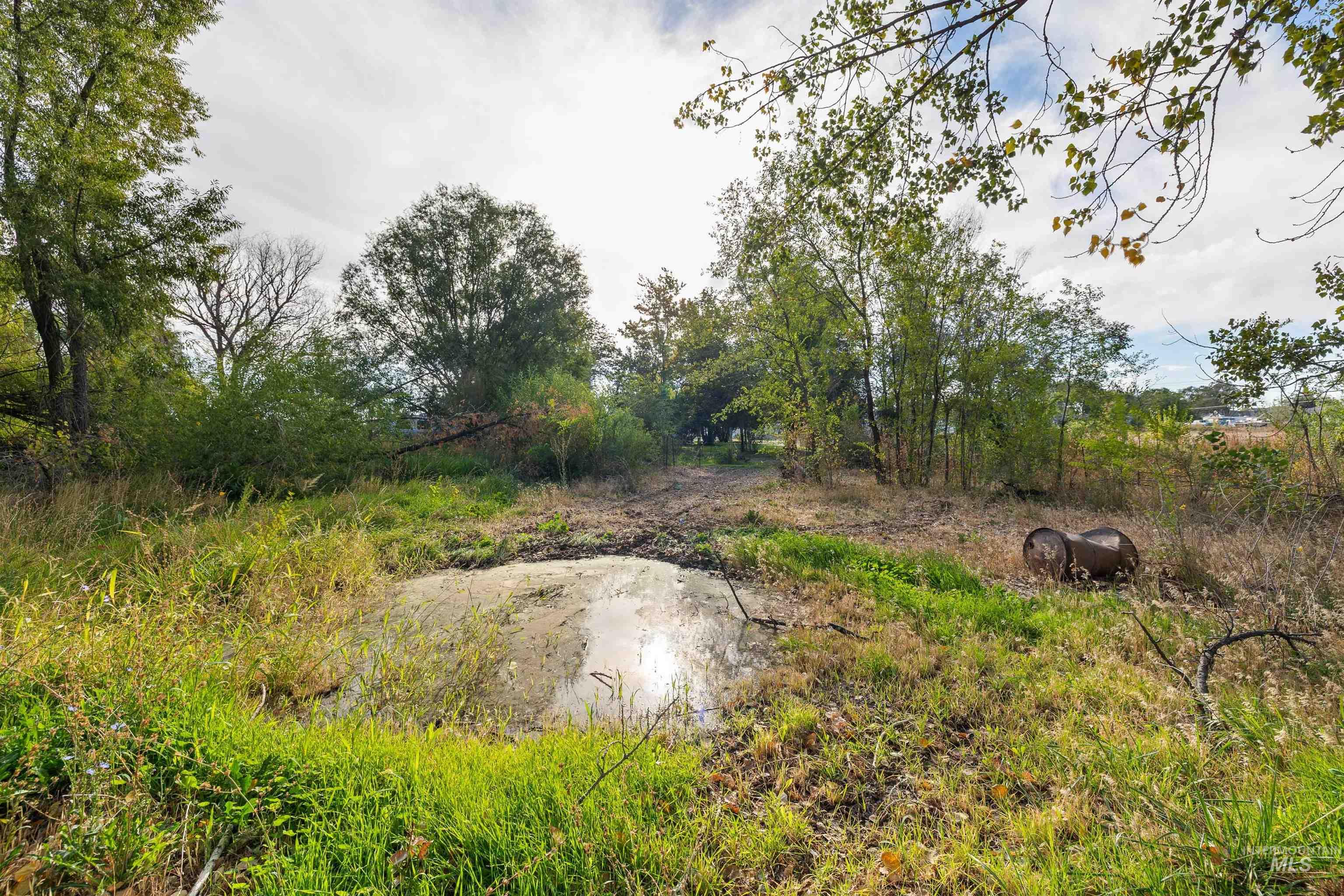 4205 N 1410 E Property Photo 30
