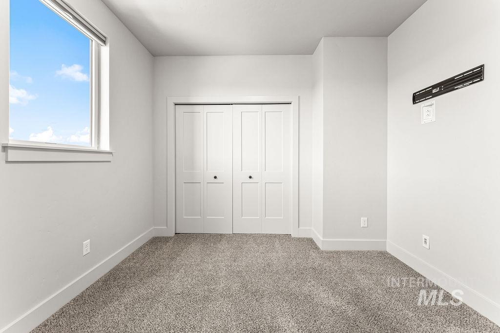 4434 E Parkcenter Blvd Property Photo 26