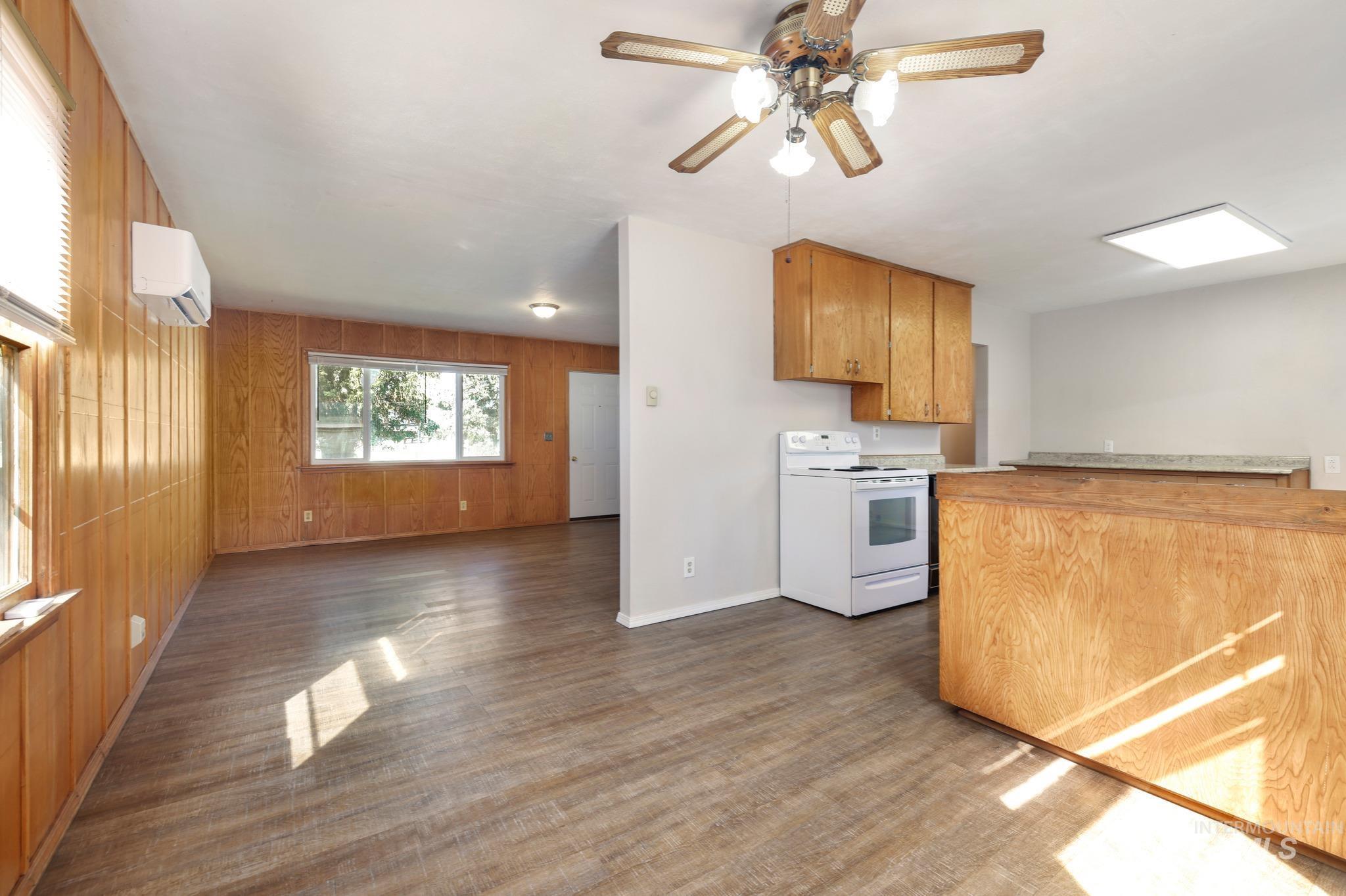 621 Parnell Dr Property Photo 11