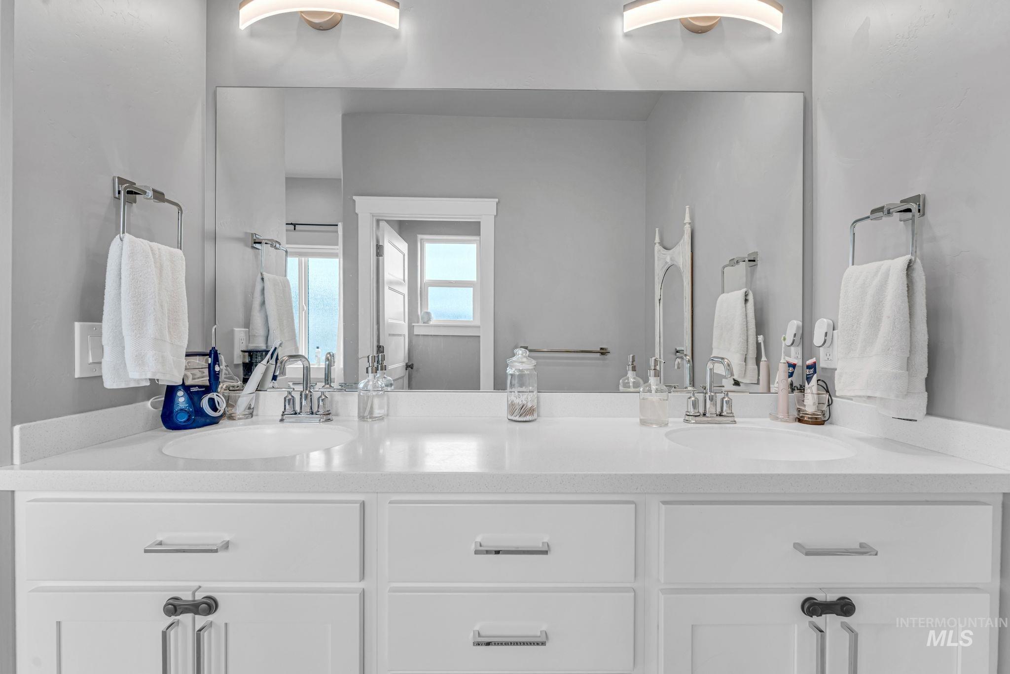 3837 N 2469 E Property Photo 23