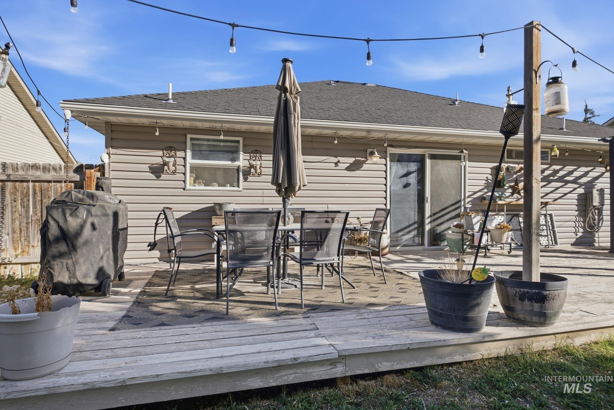 1009 Lauren Lane Property Photo 14