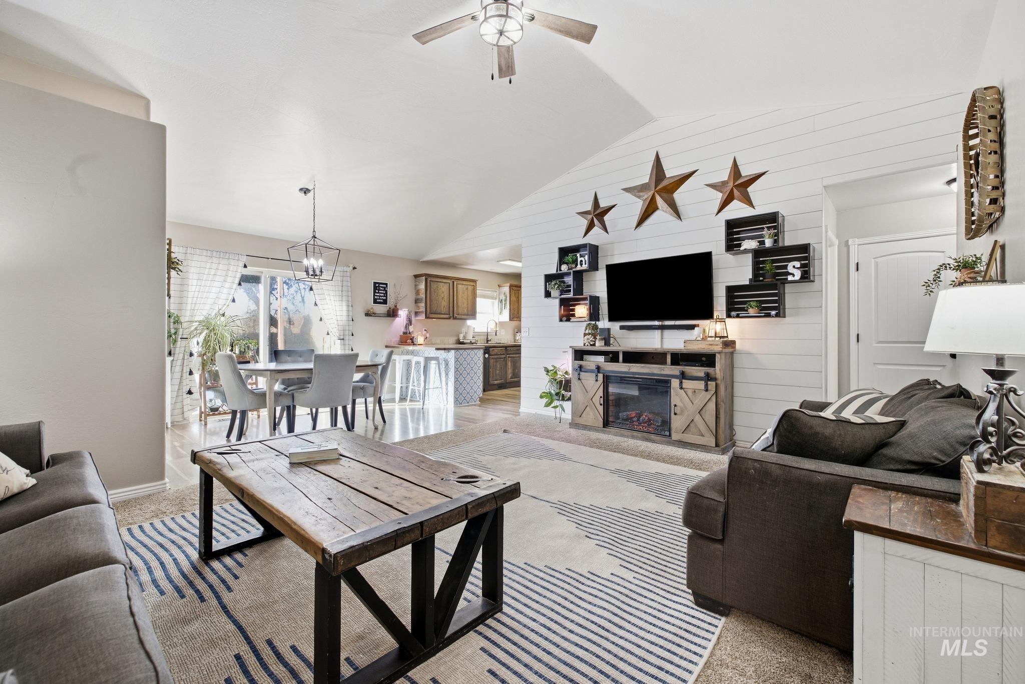 1009 Lauren Lane Property Photo 17