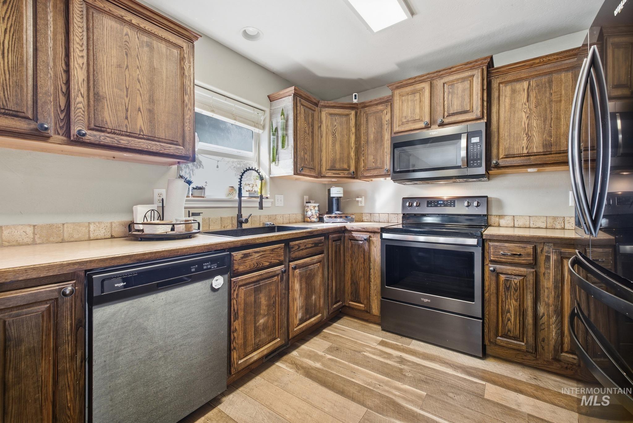 1009 Lauren Lane Property Photo 25