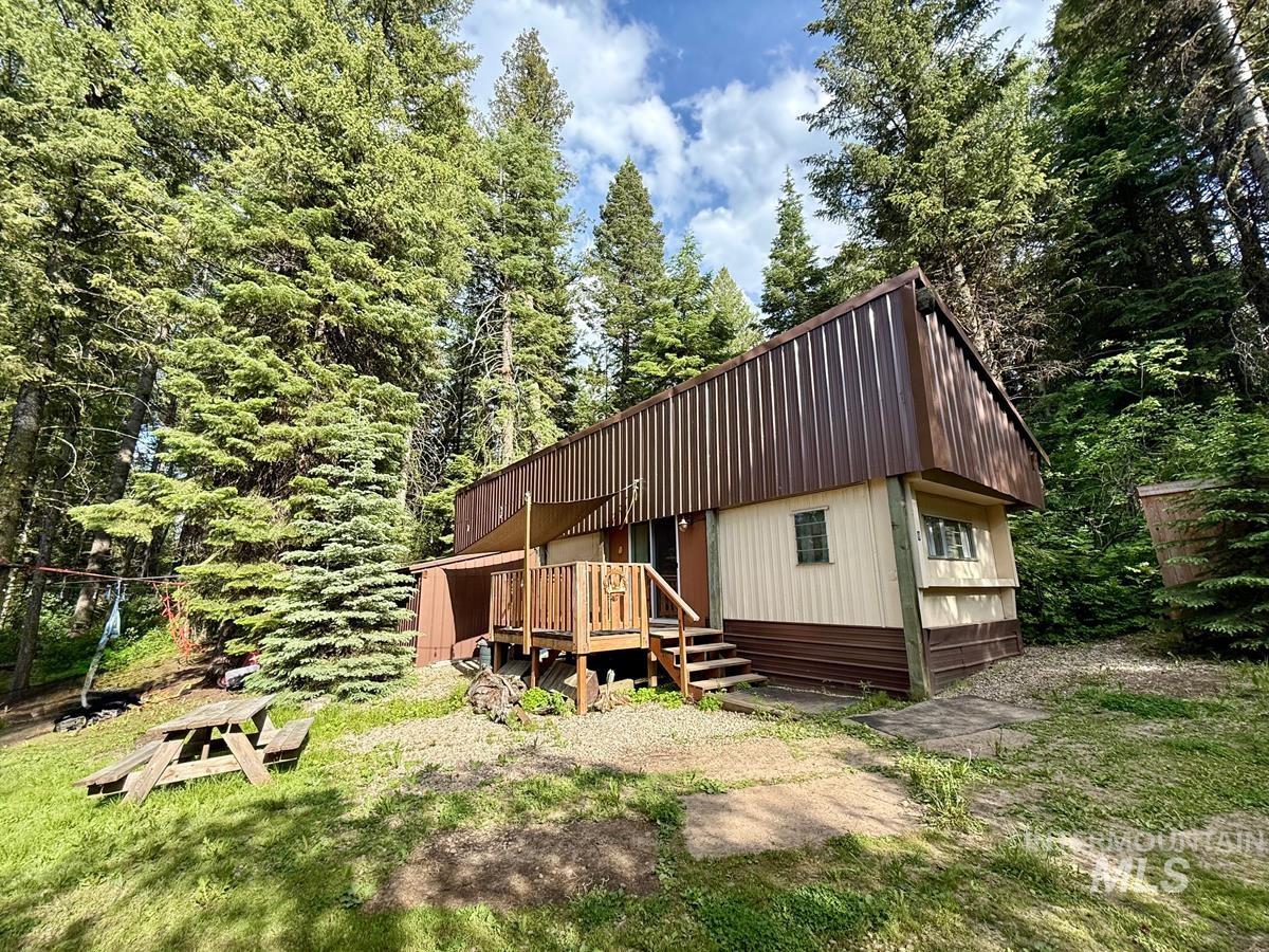 8 Kathleen Way Property Photo 4