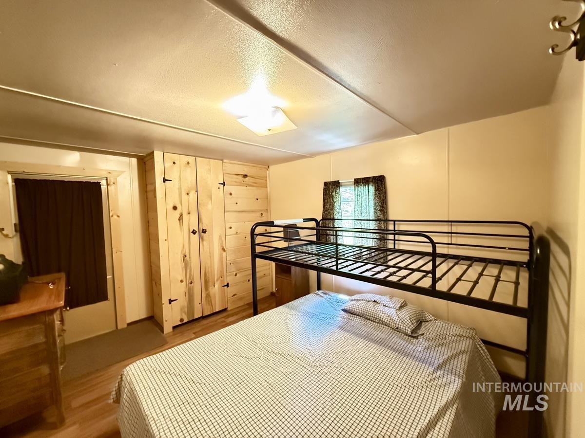 8 Kathleen Way Property Photo 9