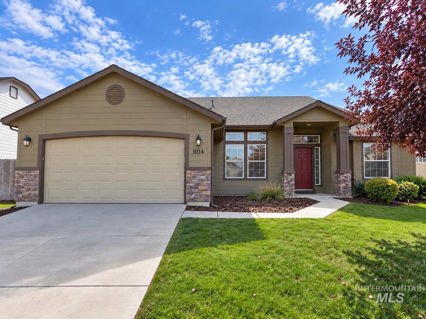 1014 Empire Dr