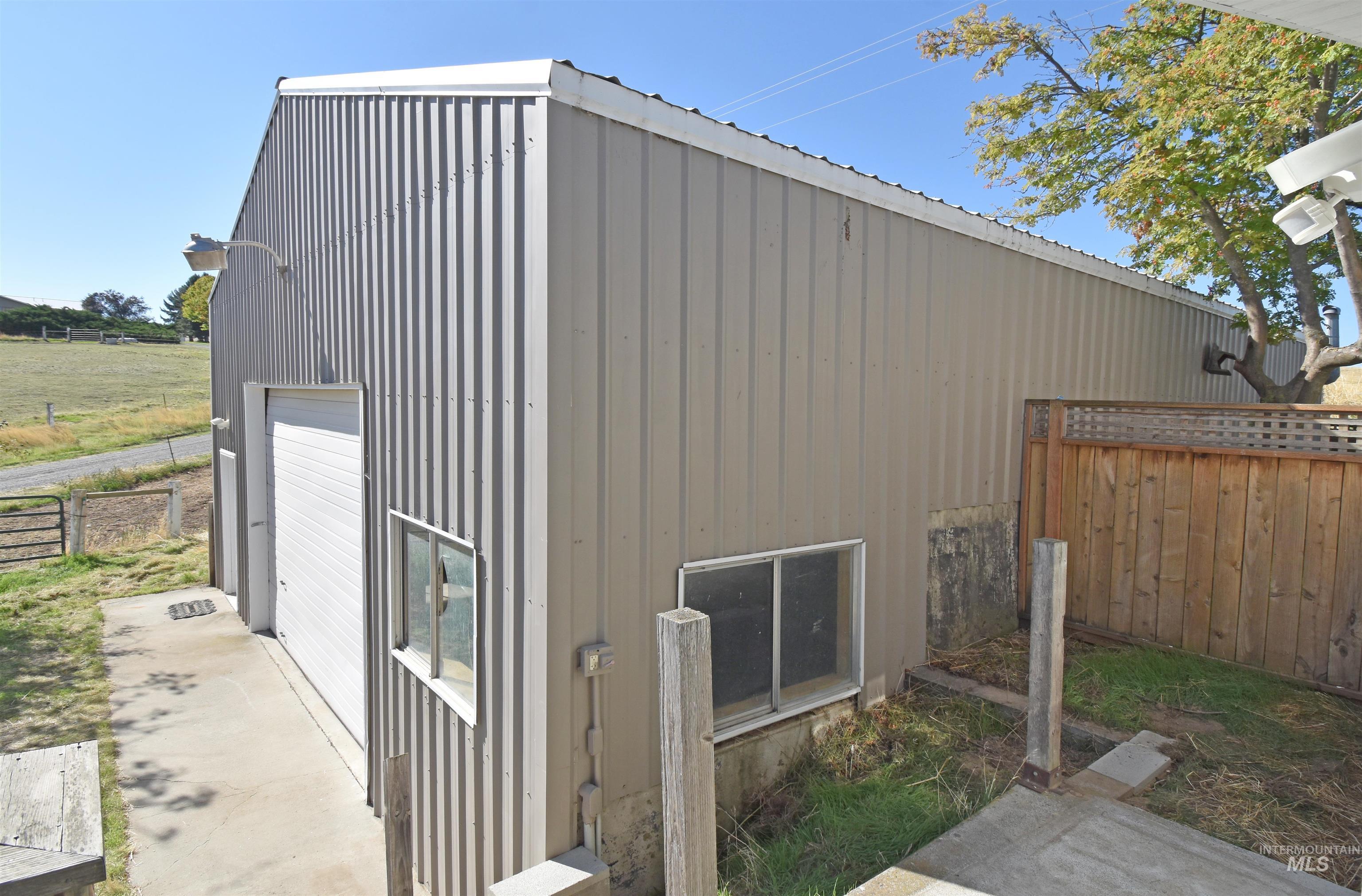 2795 Ben Johnson Road Property Photo 20