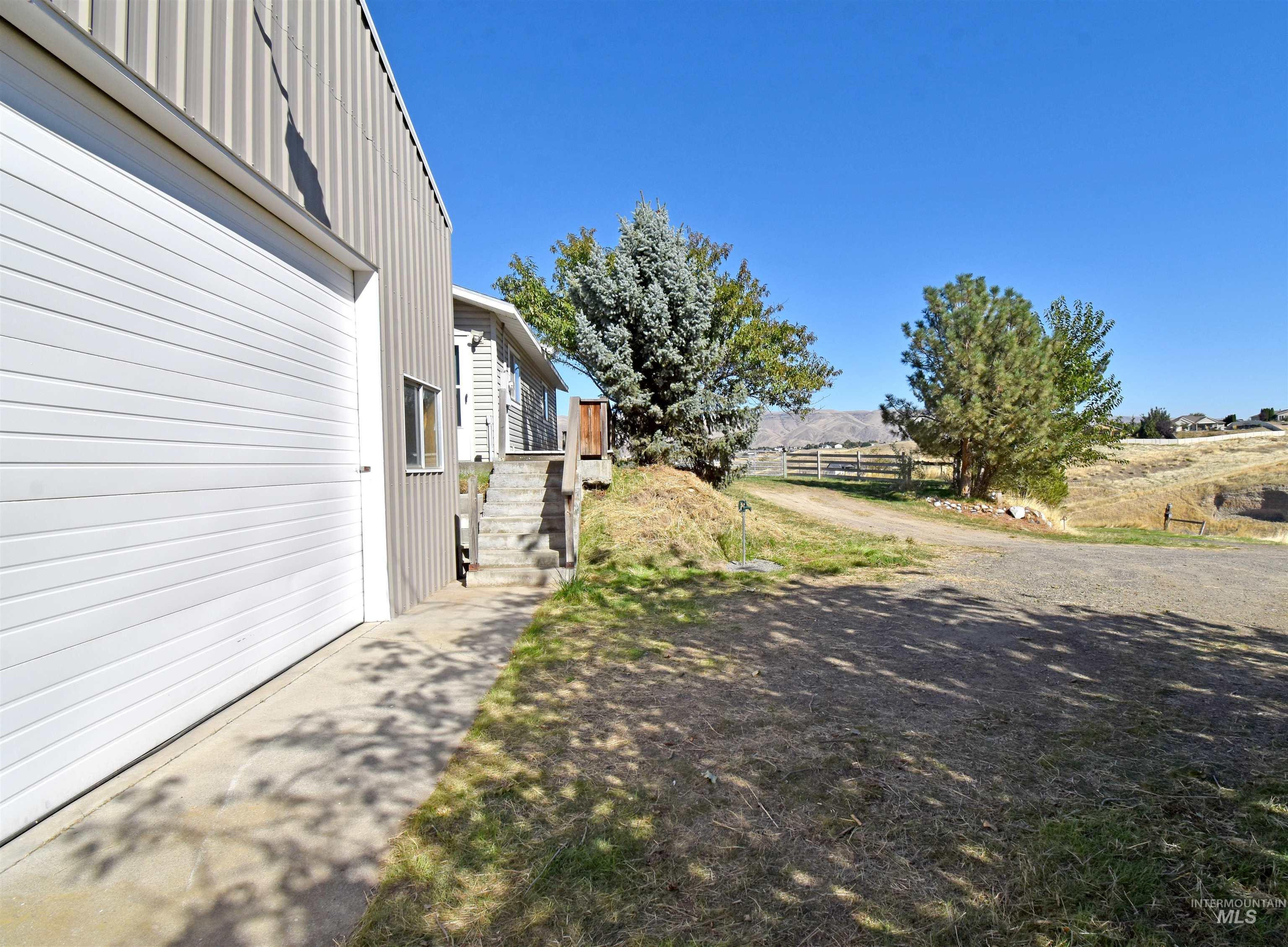 2795 Ben Johnson Road Property Photo 23