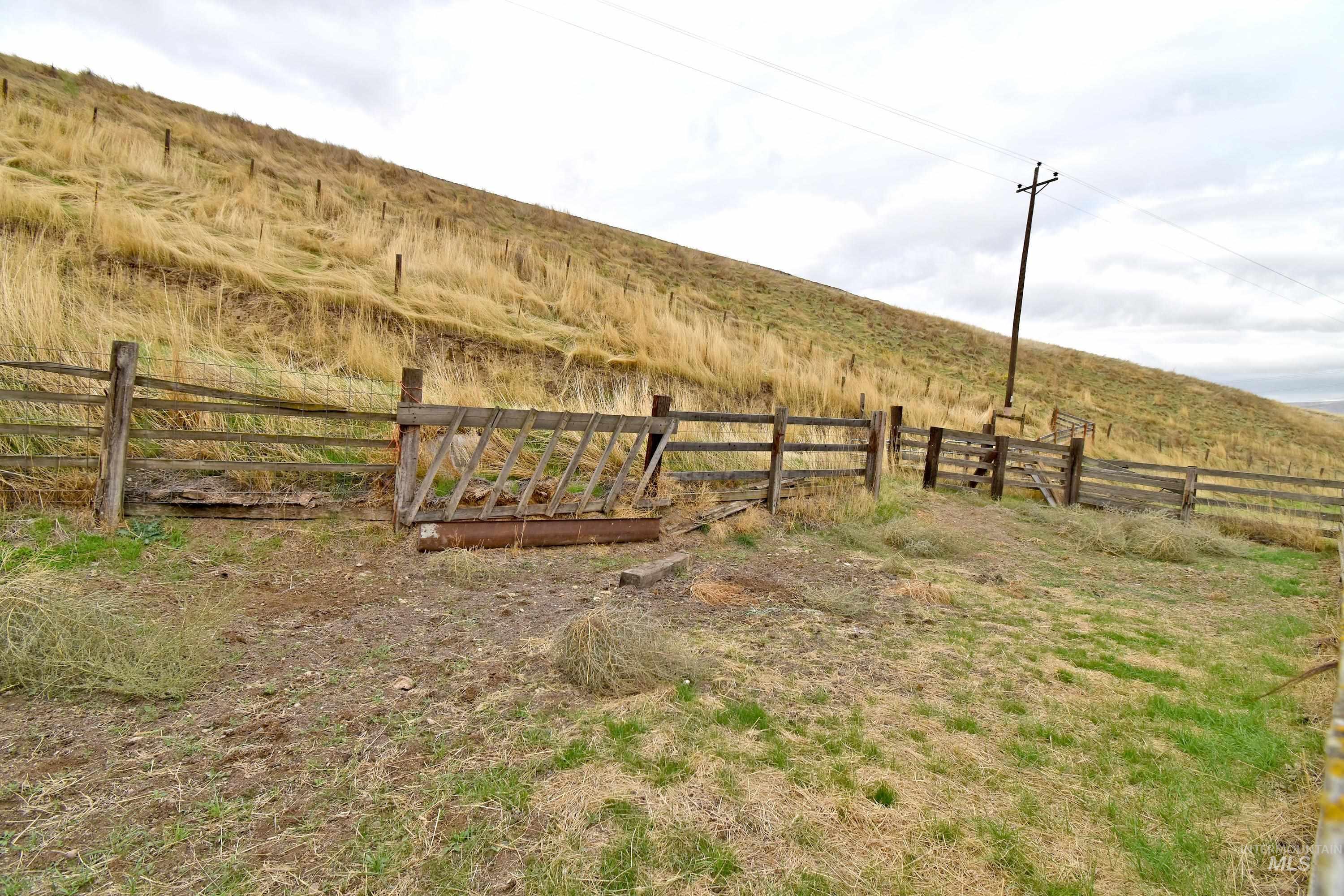 2795 Ben Johnson Road Property Photo 28