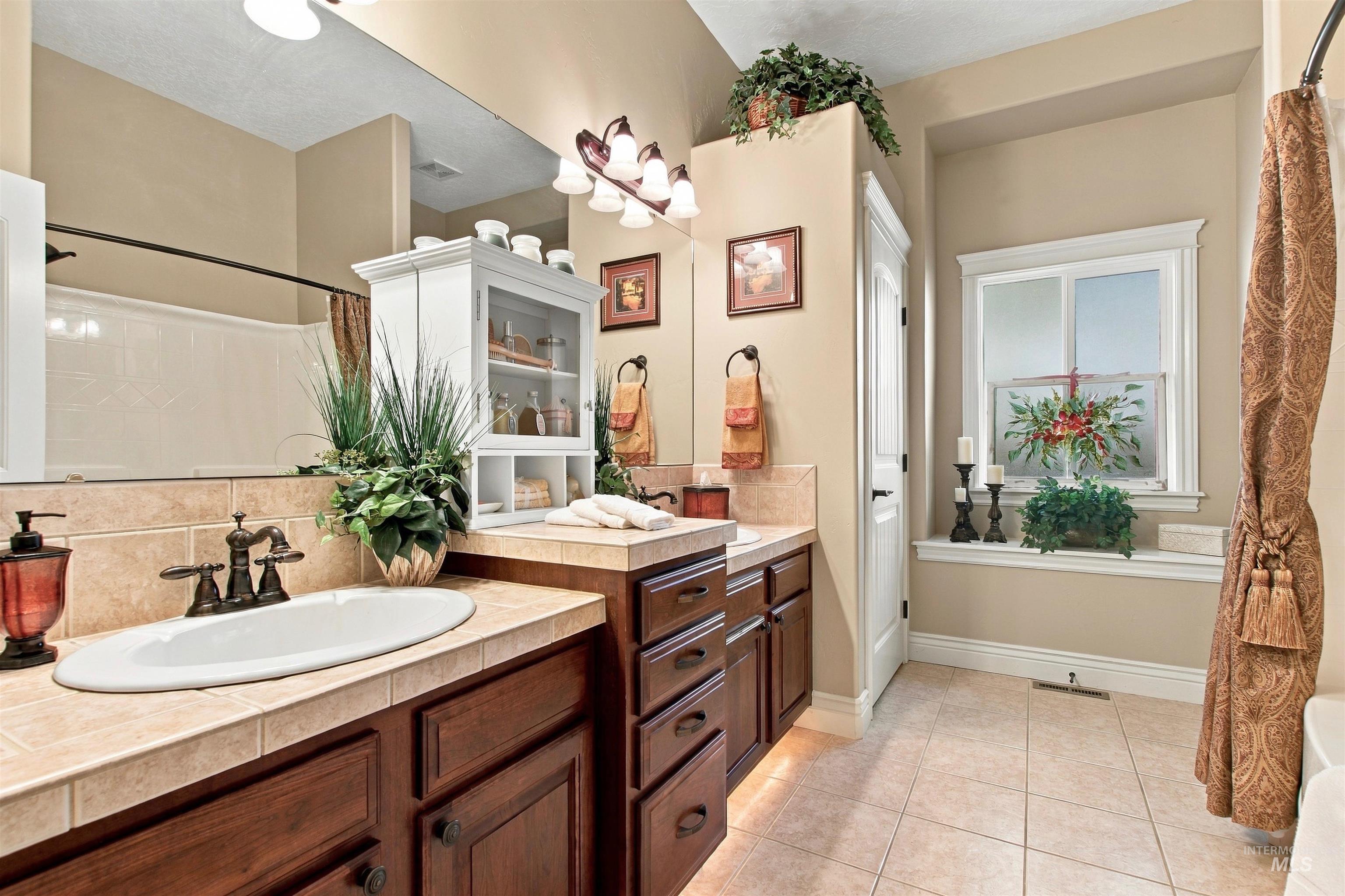 3150 S Glacier Bay Way Property Photo 31