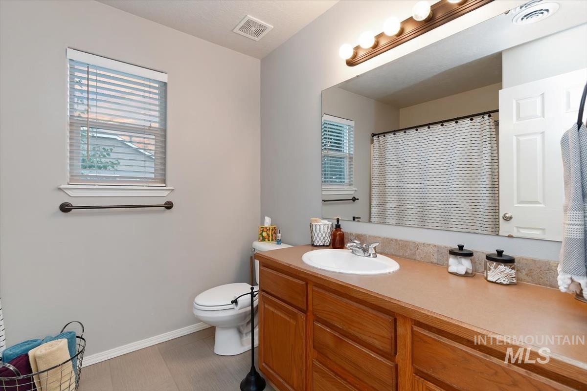 152 E Cassidy Dr. Property Photo 9