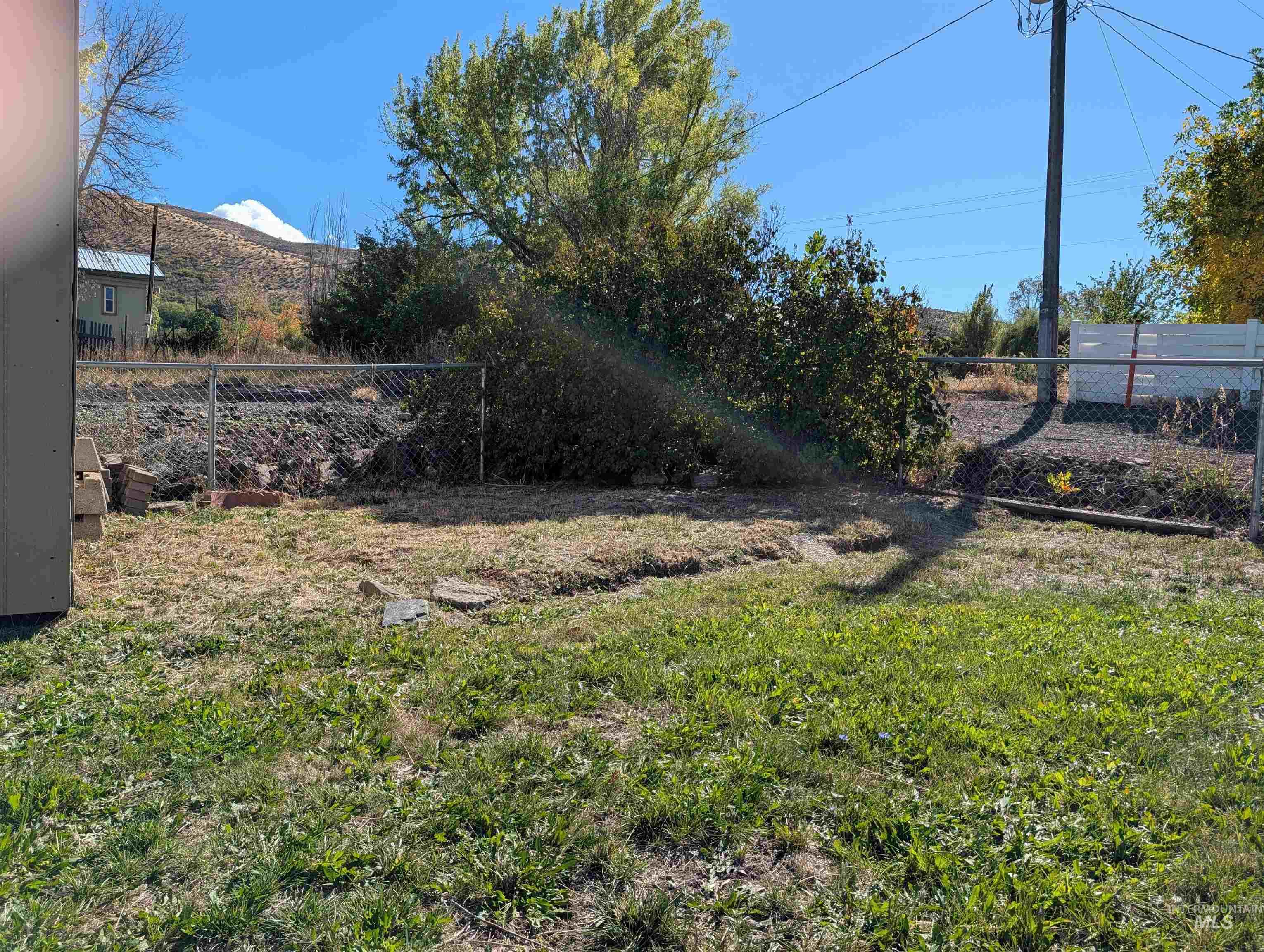 802 E Lucile Avenue Property Photo 6