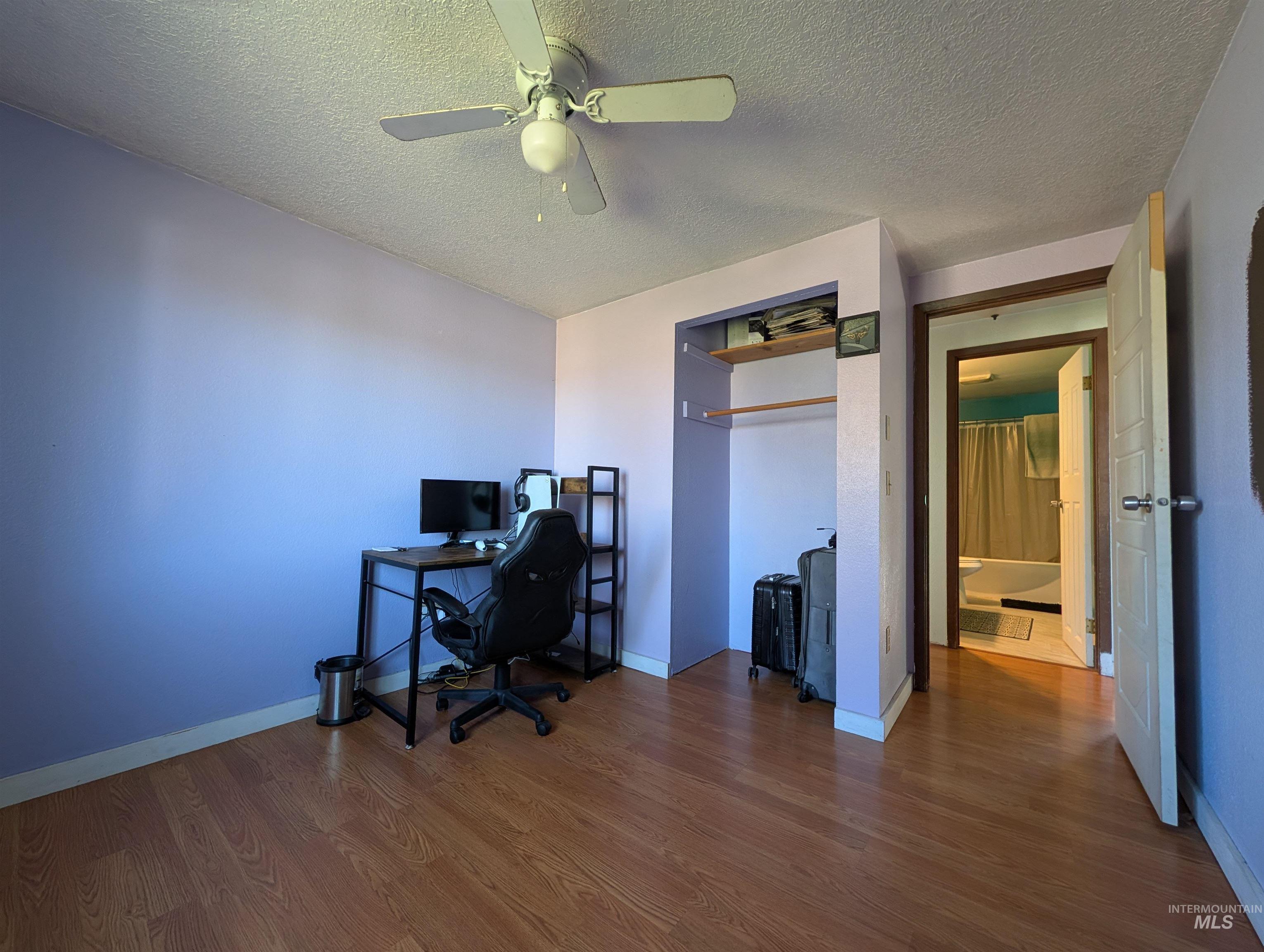 802 E Lucile Avenue Property Photo 15