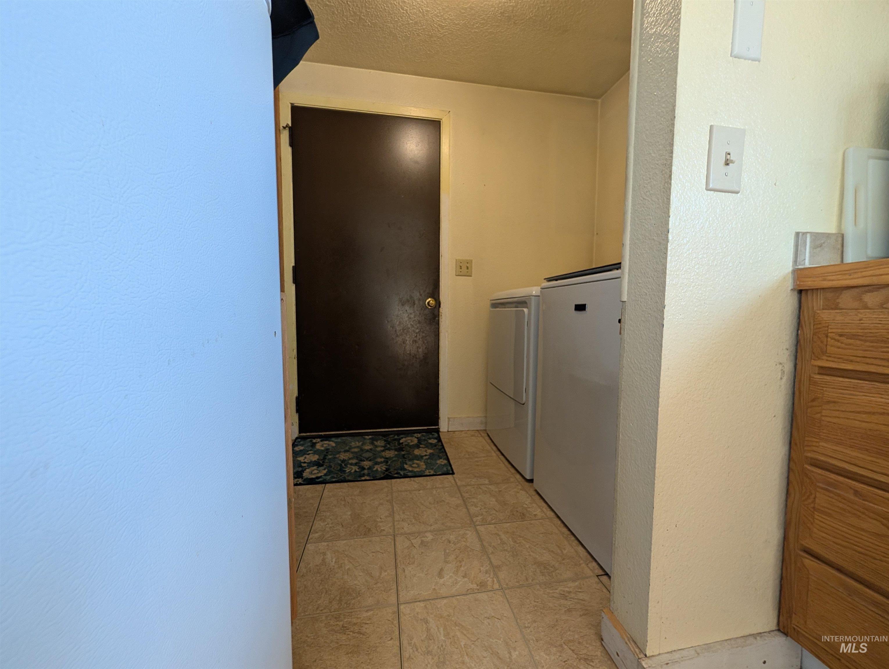 802 E Lucile Avenue Property Photo 19