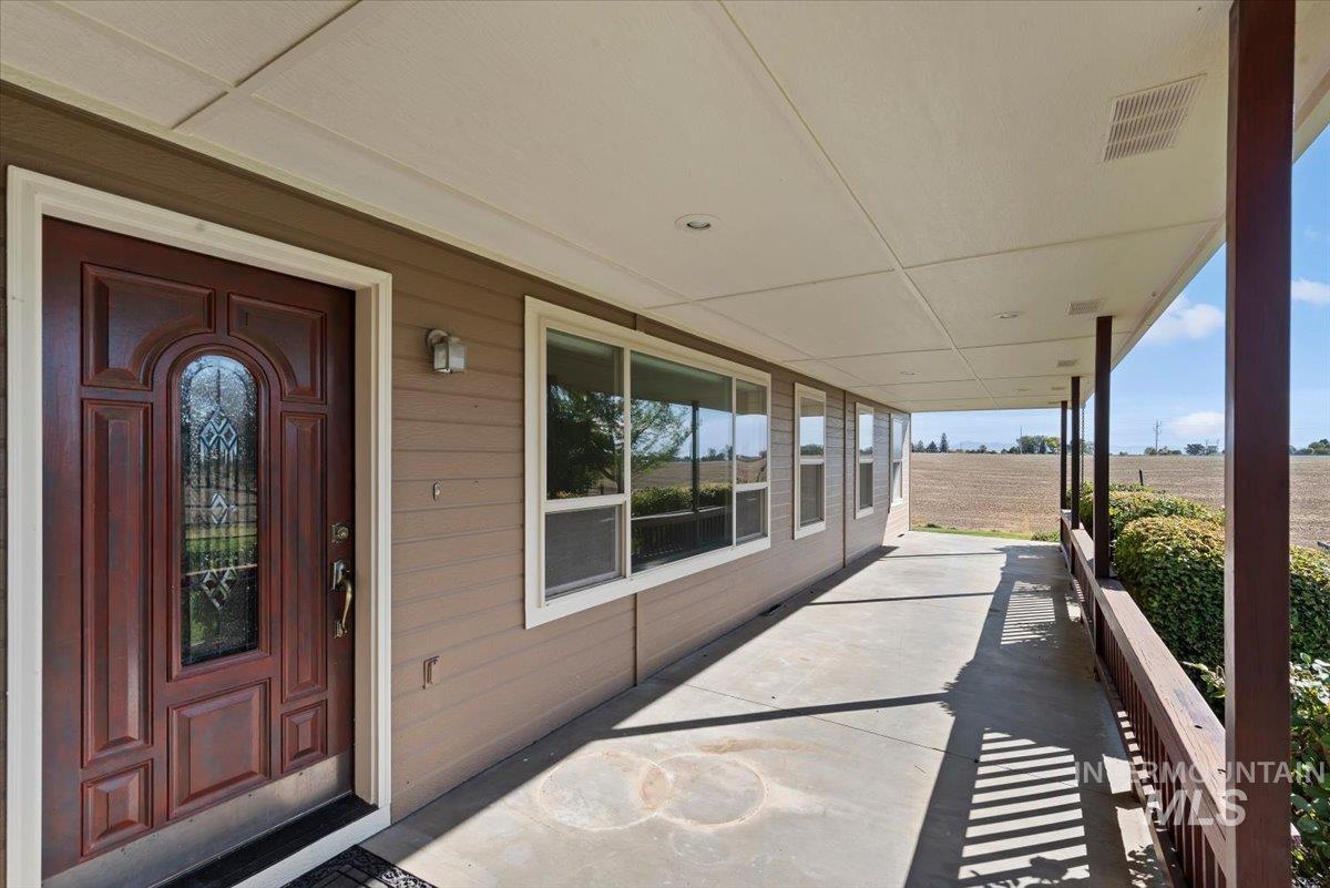 24240 Tiger Lane Property Photo 3