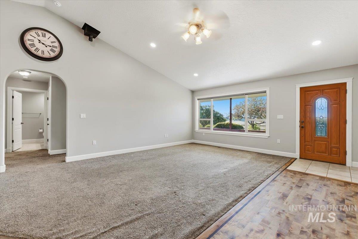 24240 Tiger Lane Property Photo 4
