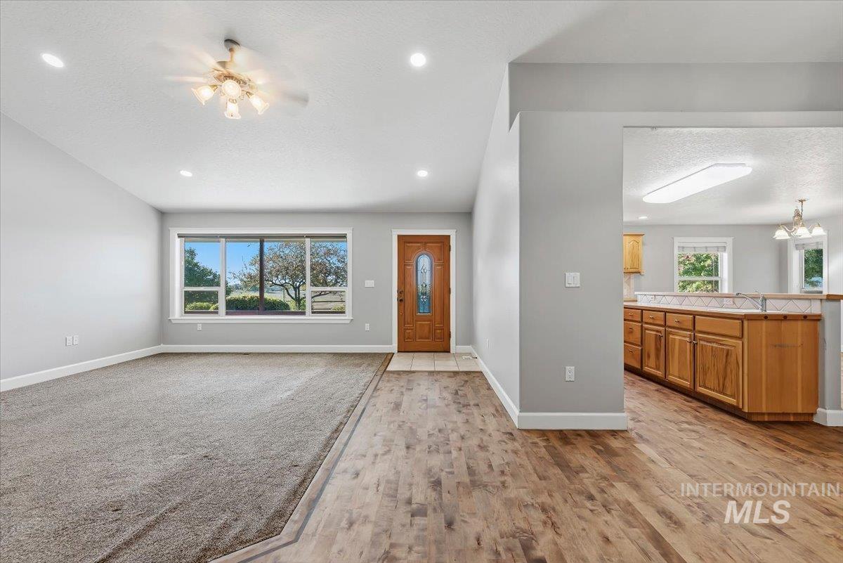 24240 Tiger Lane Property Photo 5