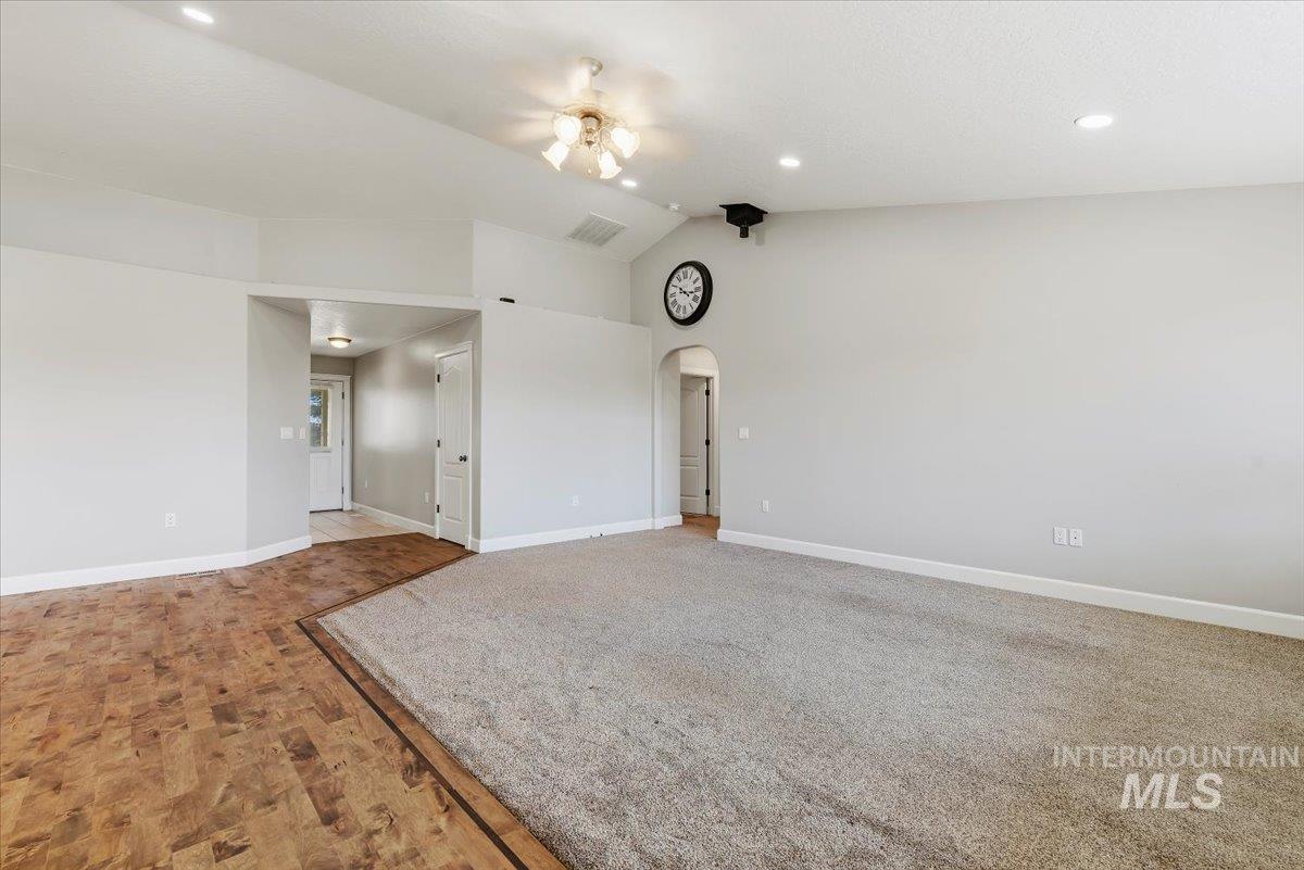 24240 Tiger Lane Property Photo 6