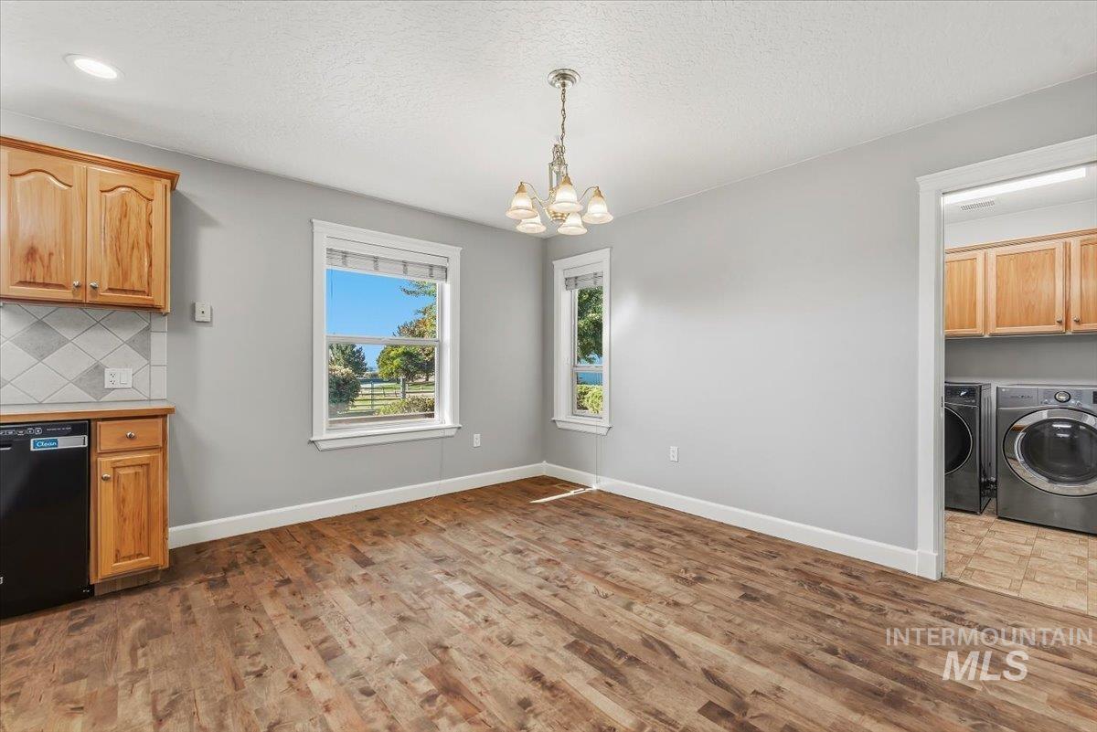 24240 Tiger Lane Property Photo 12