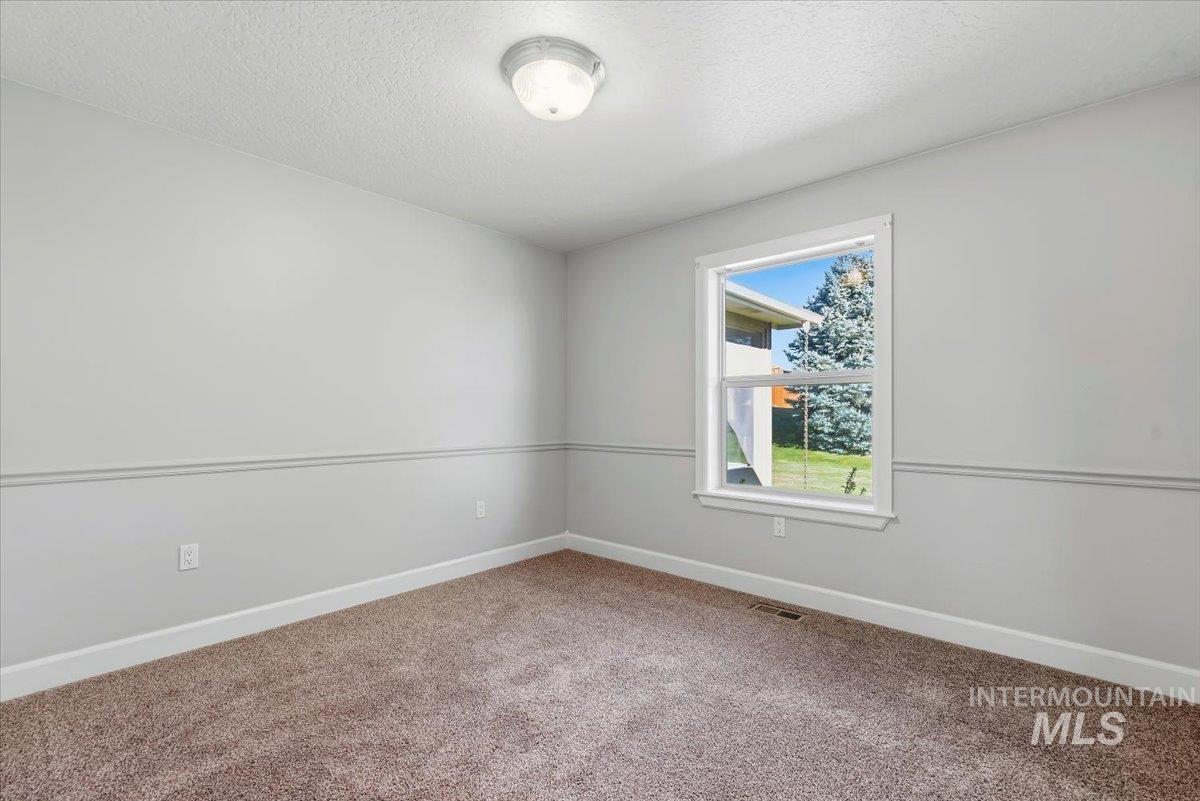 24240 Tiger Lane Property Photo 24