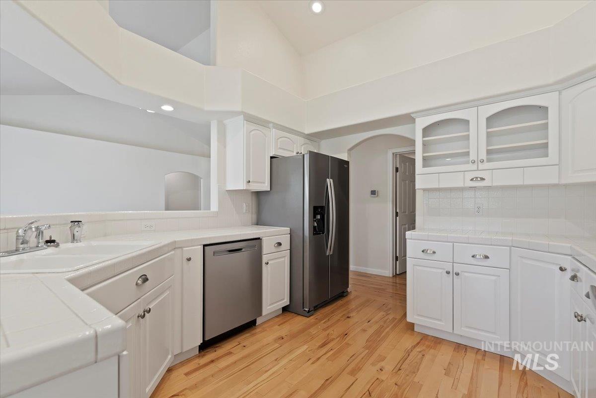 3314 S Raintree Property Photo 11