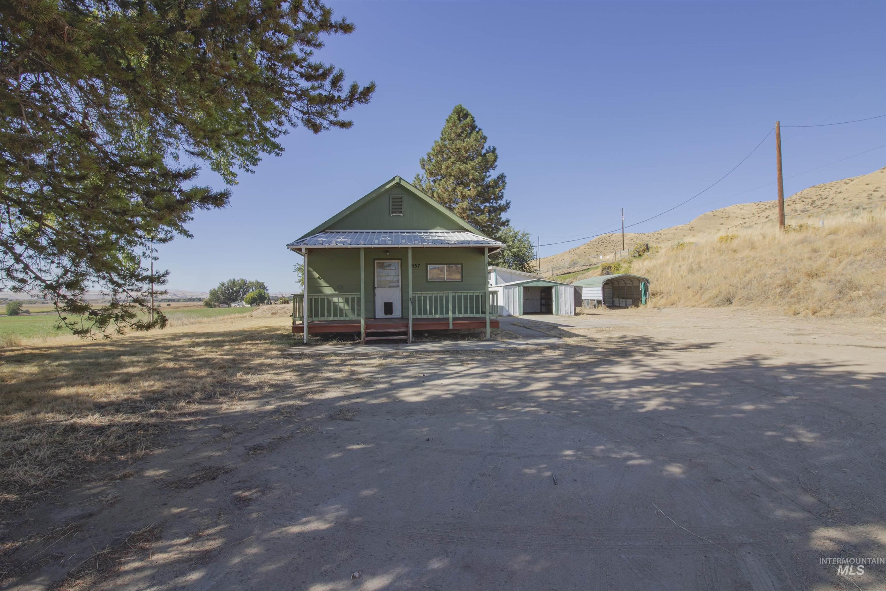 1657 Weiser River Road Property Photo 1