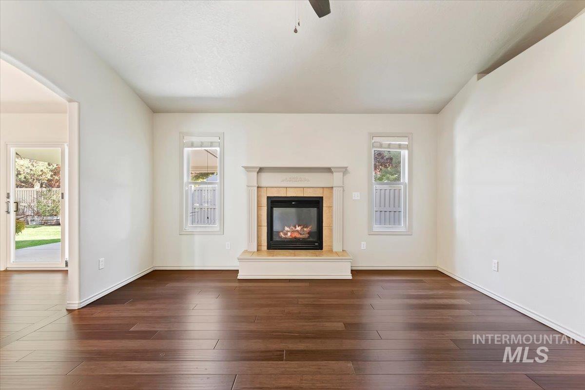 756 E Wild Lilac Ct Property Photo 11