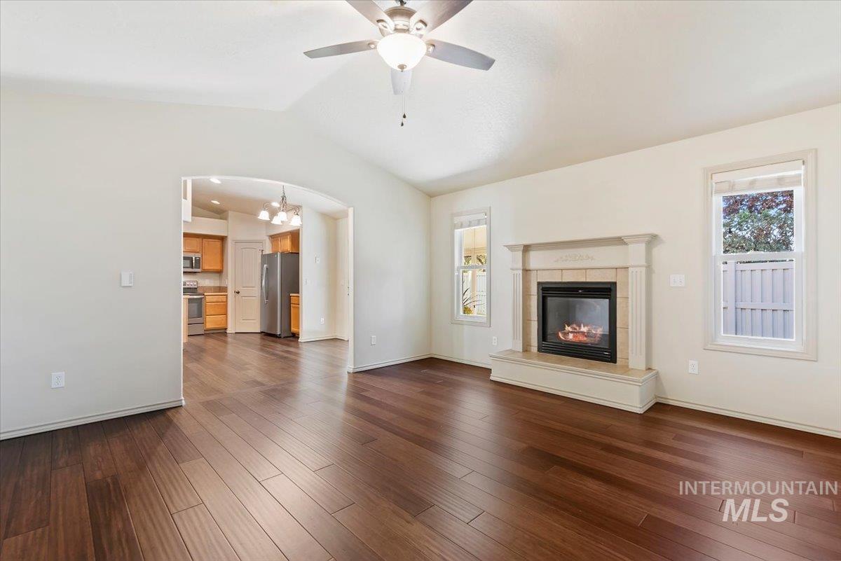 756 E Wild Lilac Ct Property Photo 12