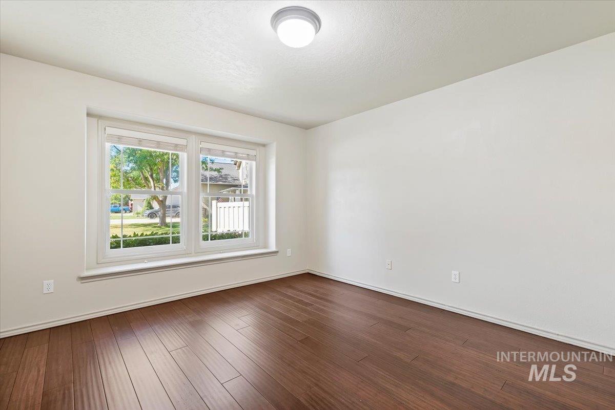 756 E Wild Lilac Ct Property Photo 21