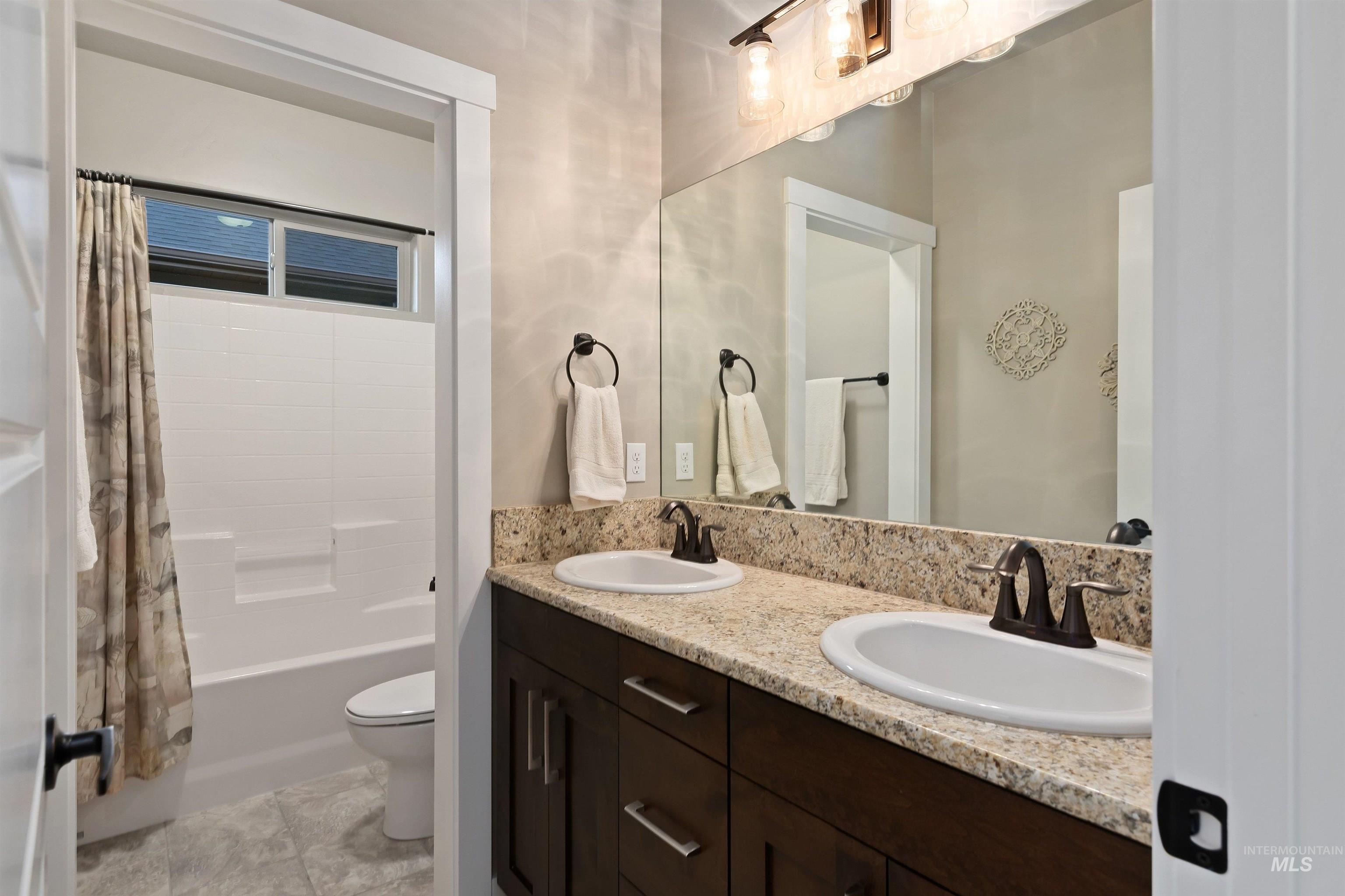 6111 W Piaffe Court Property Photo 25