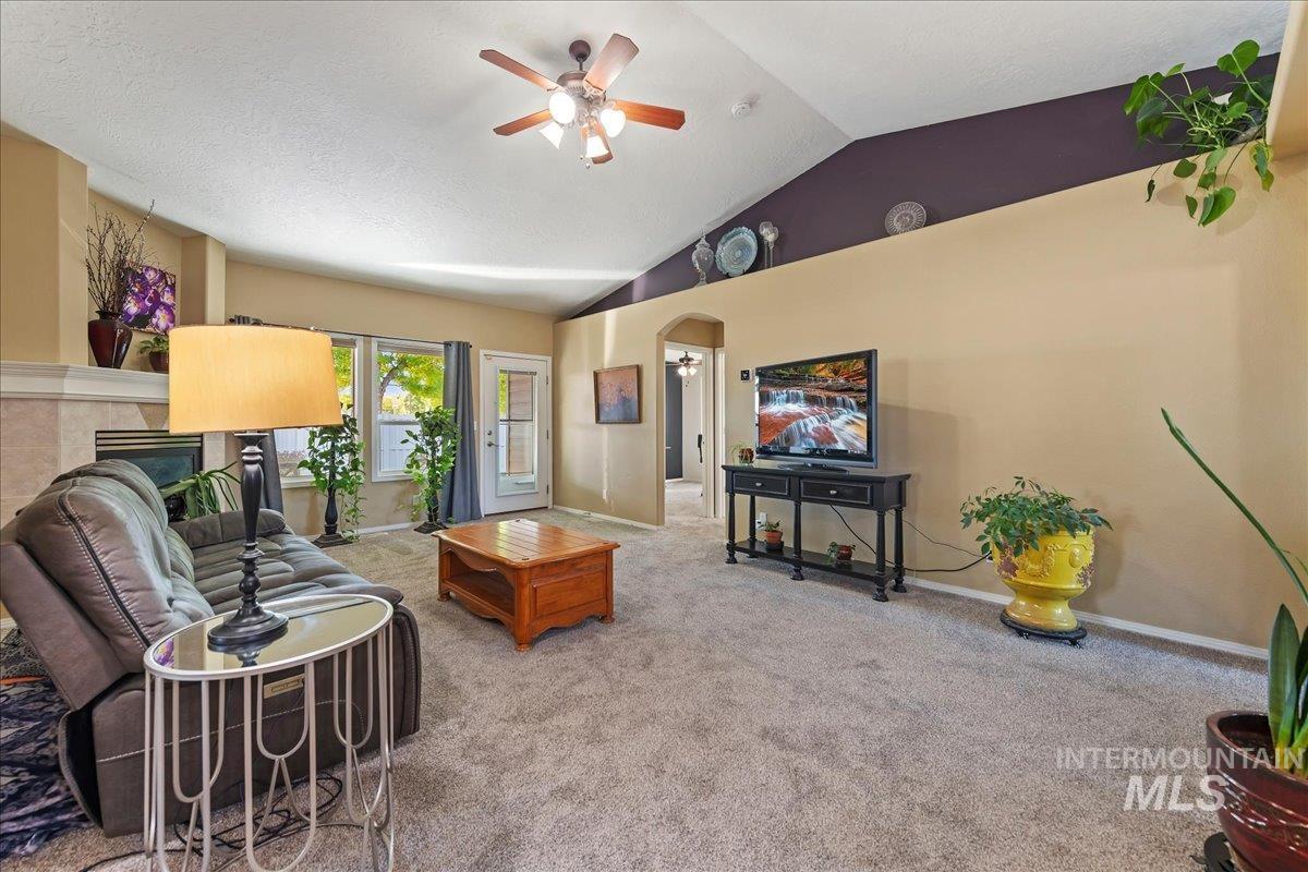 3398 S Featherly Way Property Photo 5