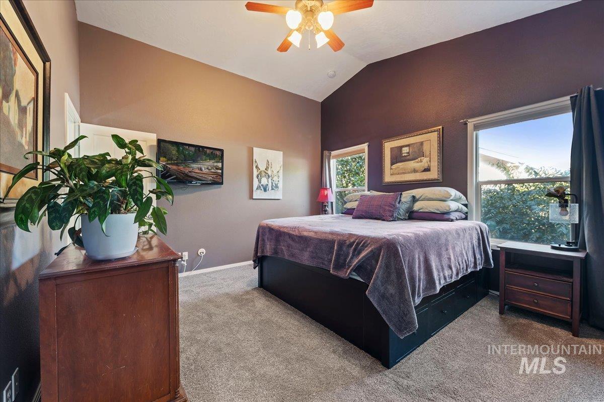 3398 S Featherly Way Property Photo 11