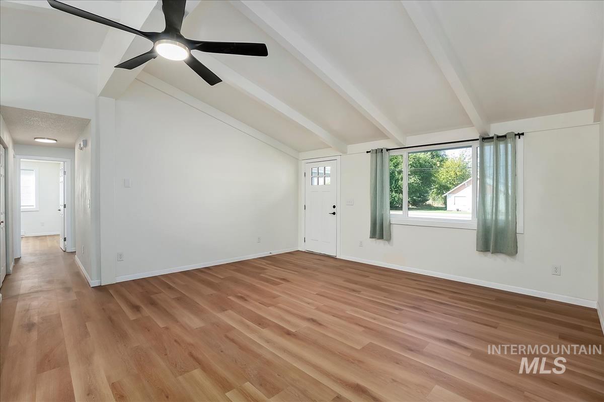 1104 S Johns Property Photo 5