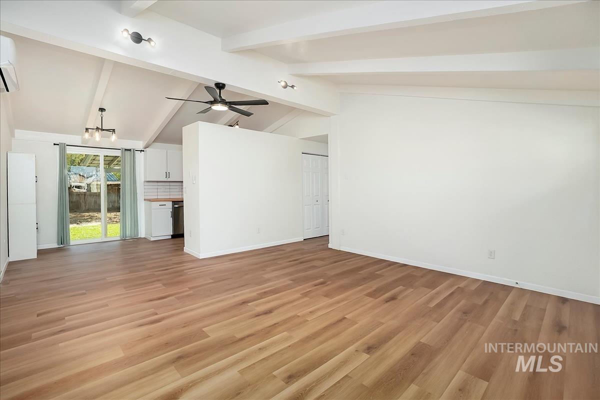 1104 S Johns Property Photo 6