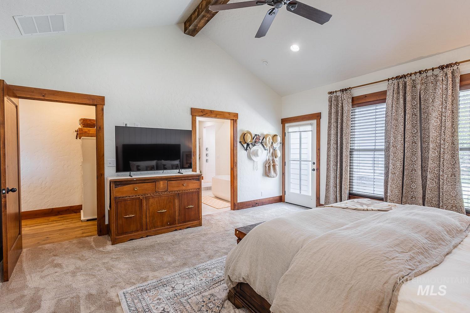 3500 Beacon Property Photo 10