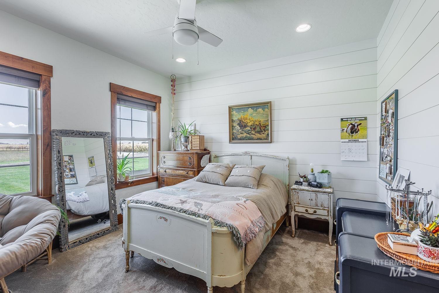 3500 Beacon Property Photo 18
