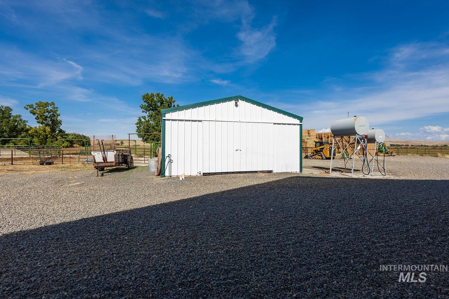3500 Beacon Property Photo 46