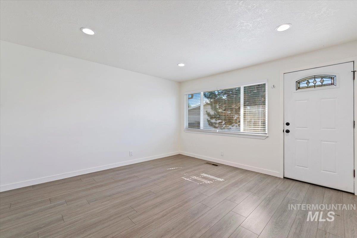 10986 W Wildrose Crt Property Photo 5