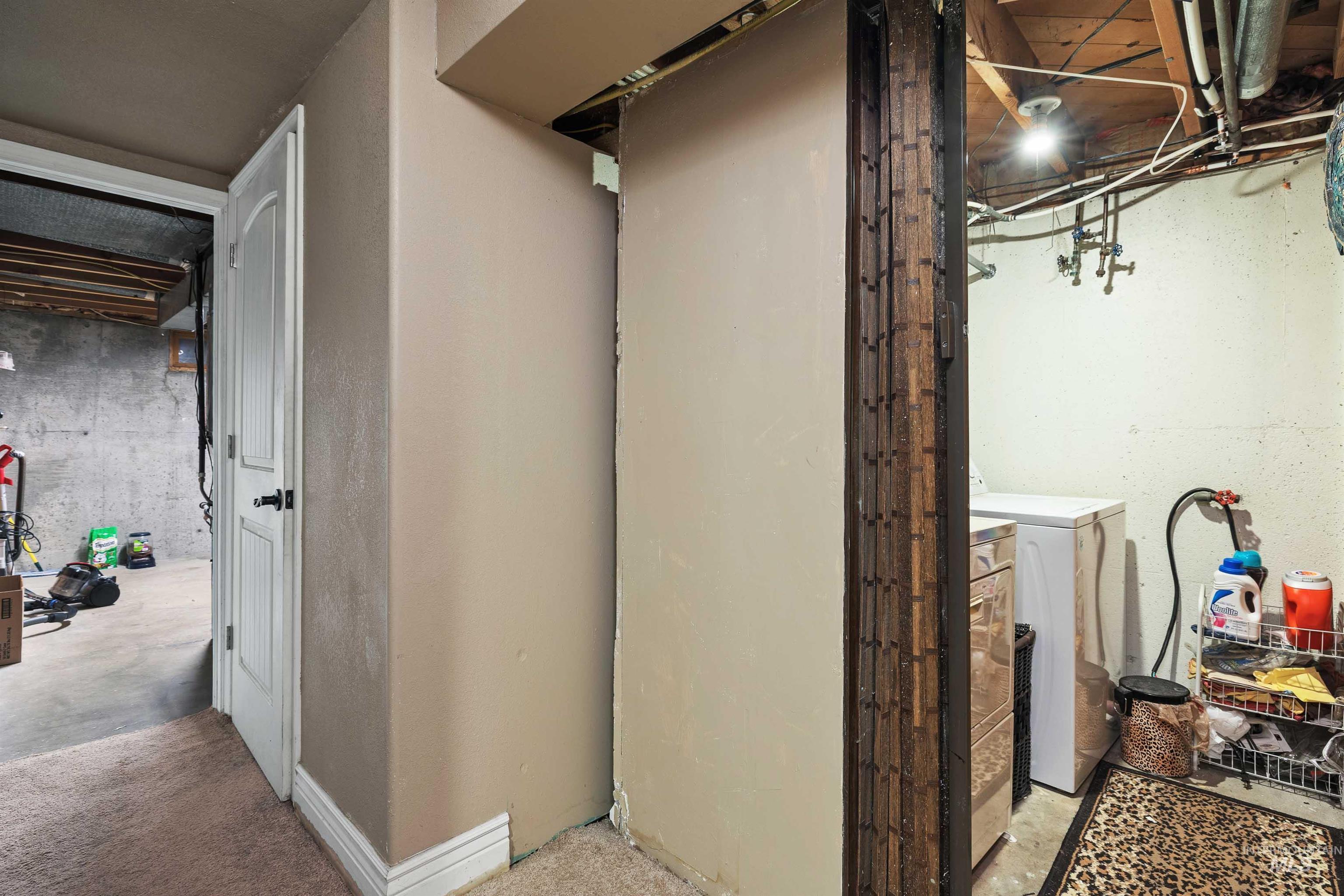 763 N Walnut Street Property Photo 18
