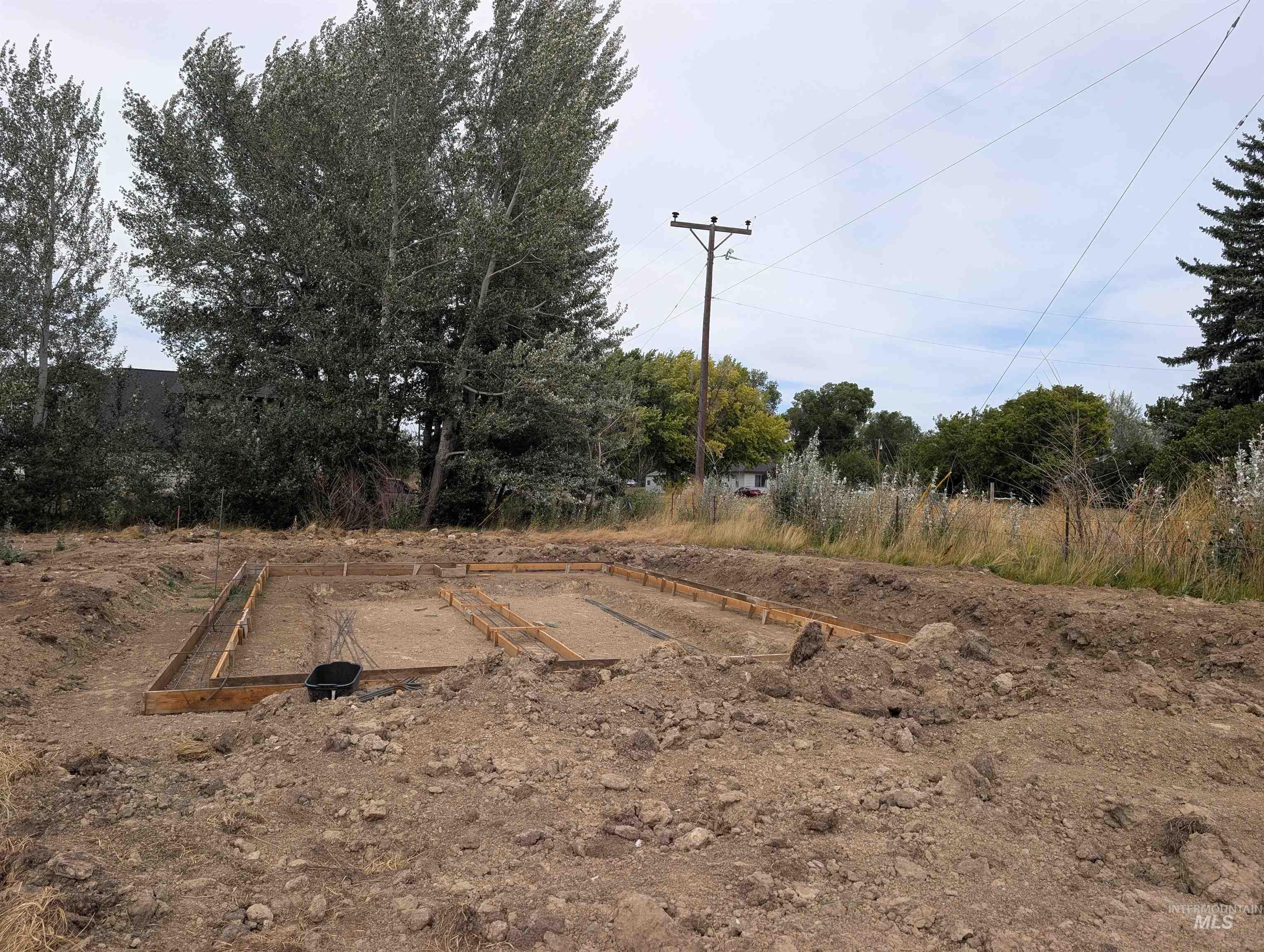 220 W Cassia Property Photo 4
