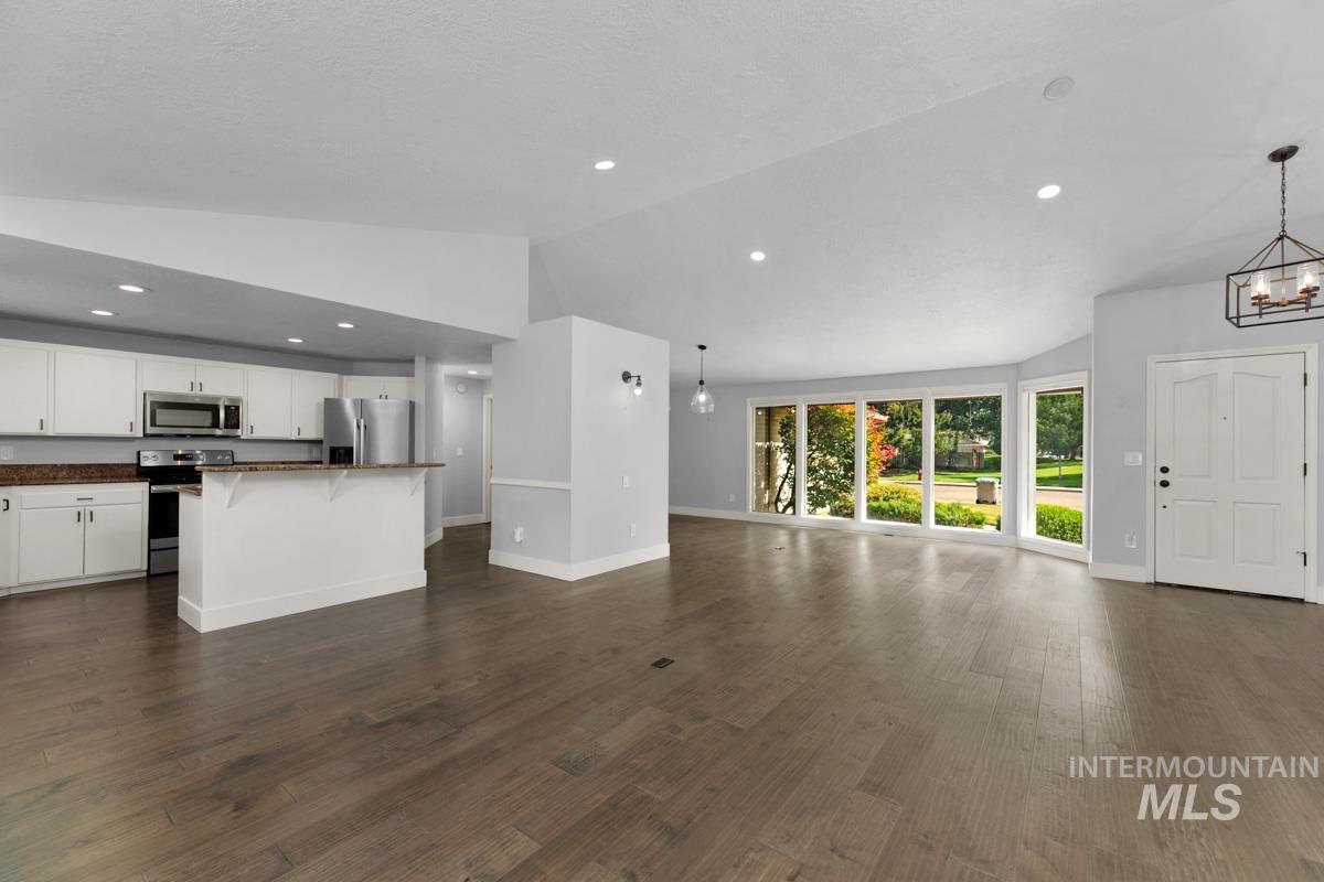 3605 S Crosspoint Avenue Property Photo 22