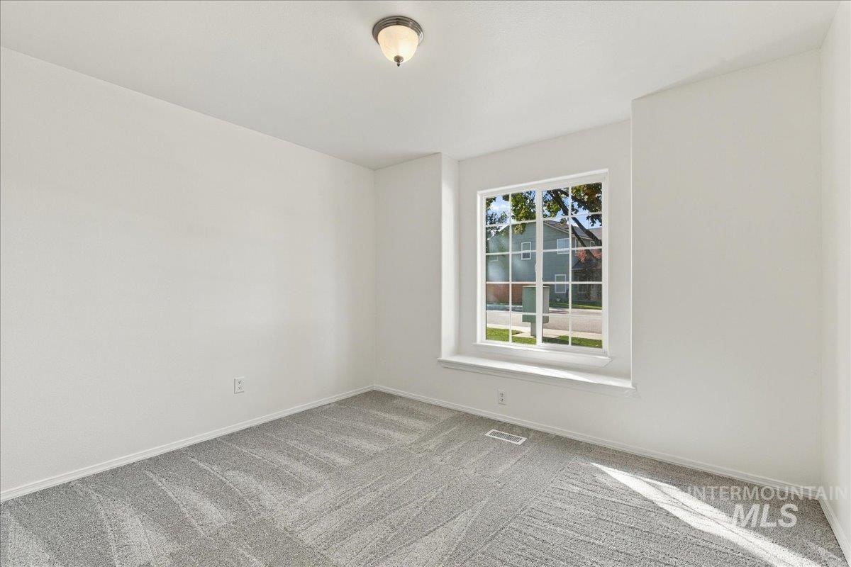 5782 S Staaten Ave Property Photo 29